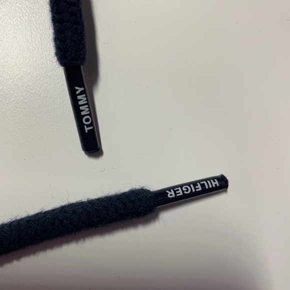 Tommy Hilfiger Sweats - Picture 5 of 5